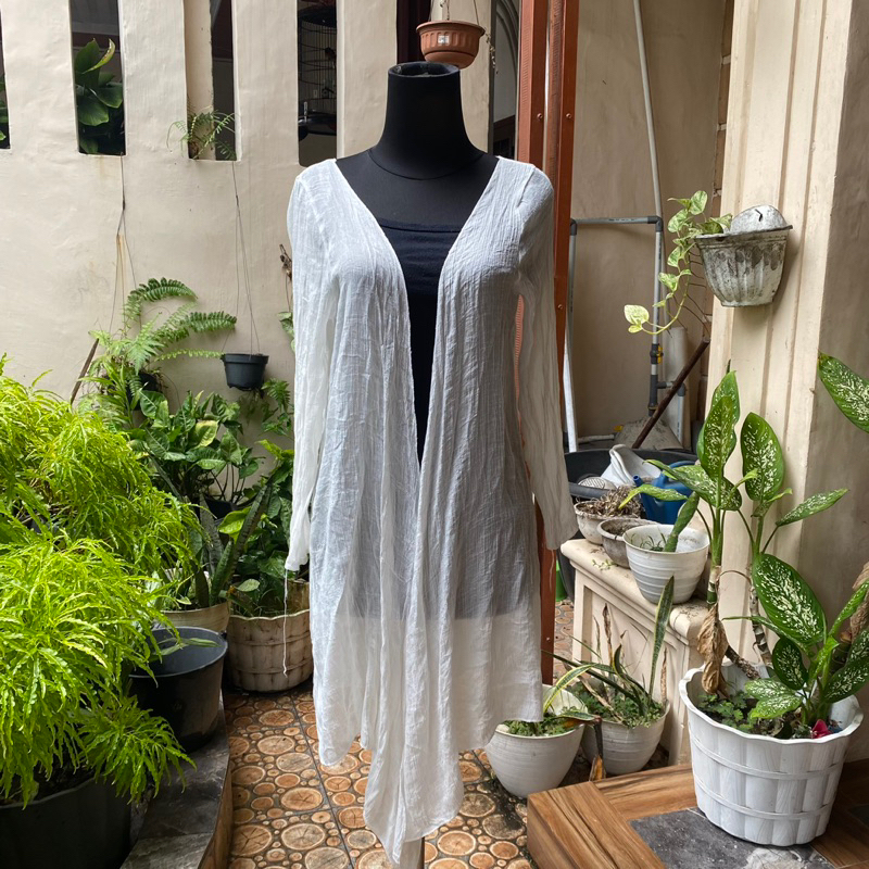 Long Outer | Putih Polos Basic, Tanpa Kancing