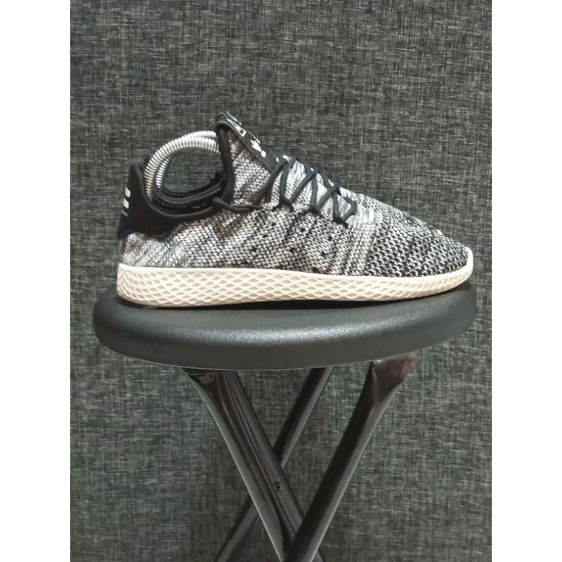 sepatu second Adidas size 40