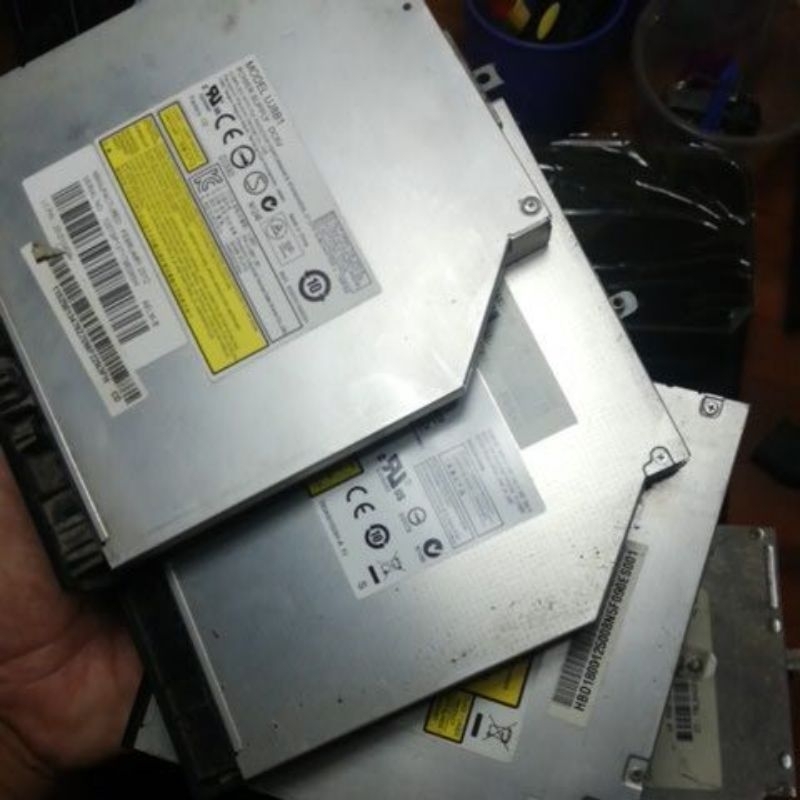 Dvd LAPTOP LEPASAN LAPTOP bahan atau gambling