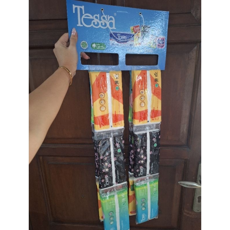 Tessa tisu kecil