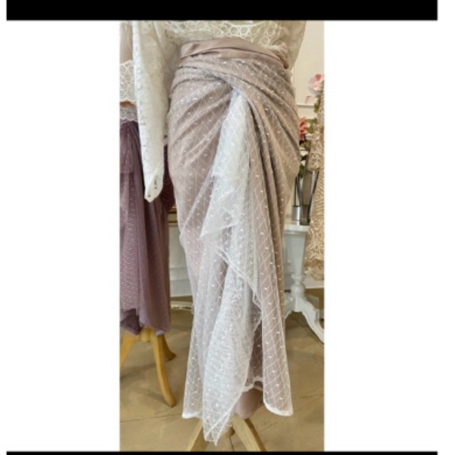 rok lilit tulle by makaio Preloved