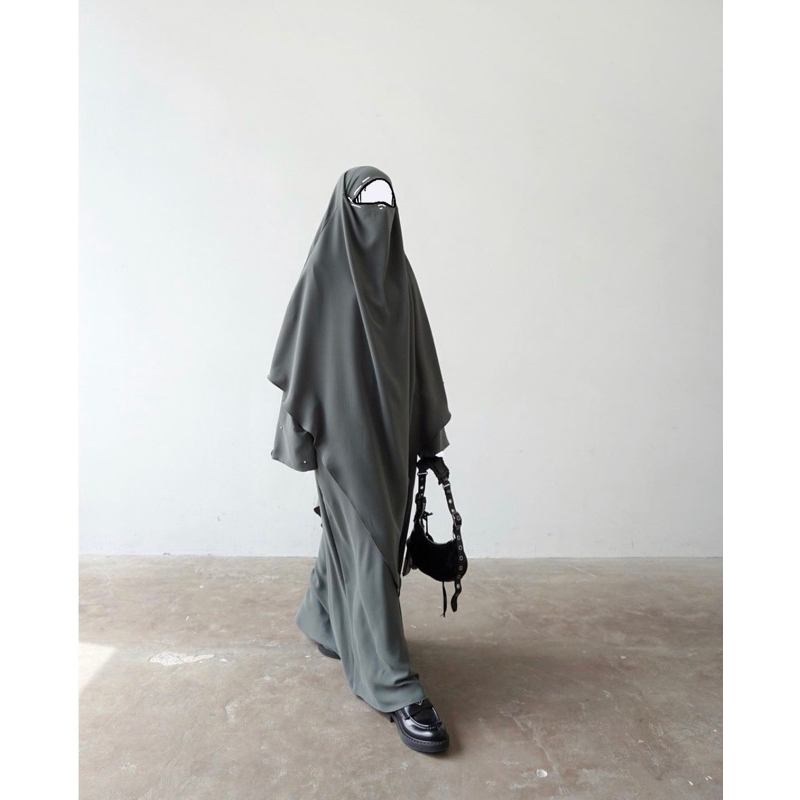 Aljenna Ranaa Deep Lichen Size M