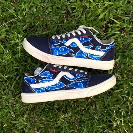 AEROSTREET MASSIVE LOW NAVI CUSTOM