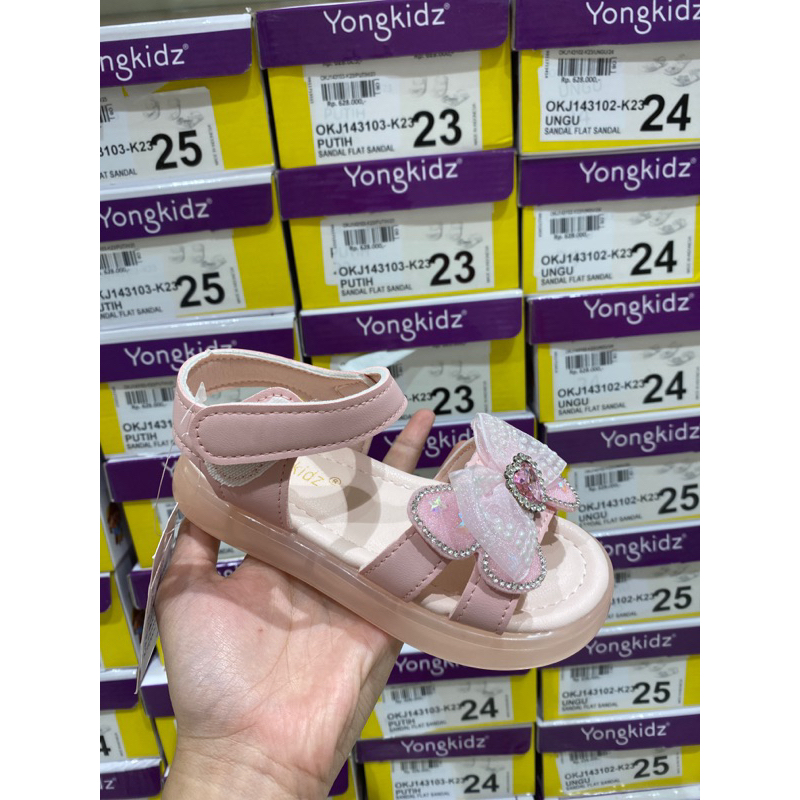 Yongkidz Natasya sandal rainbow 26-30 LED
