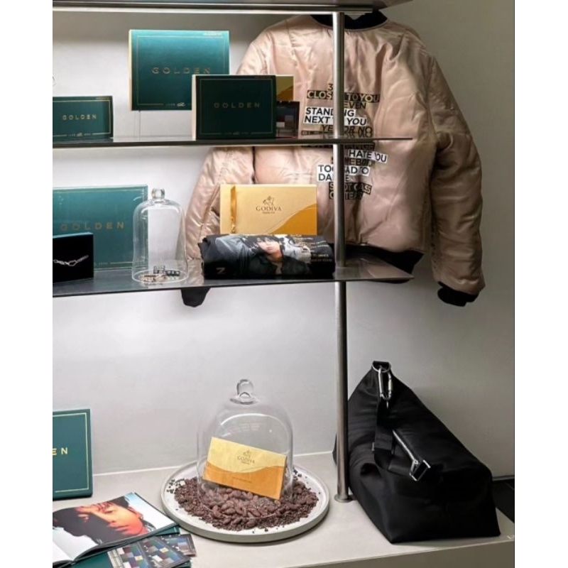 [BACA DESKRIPSI] SHOULDER BAG GOLDEN JUNGKOOK BTS / MERCH GOLDEN JUNGKOOK BTS /TOTEBAG INDIGO RM / T
