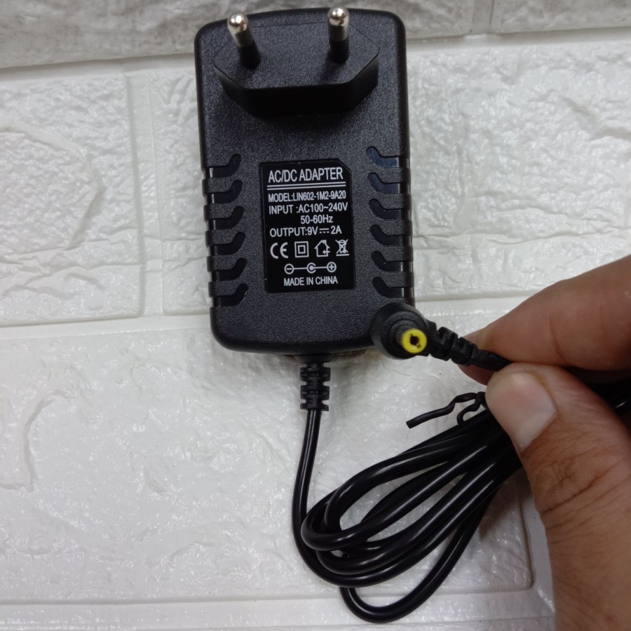 Adaptor Charger Speaker Portable 9 volt