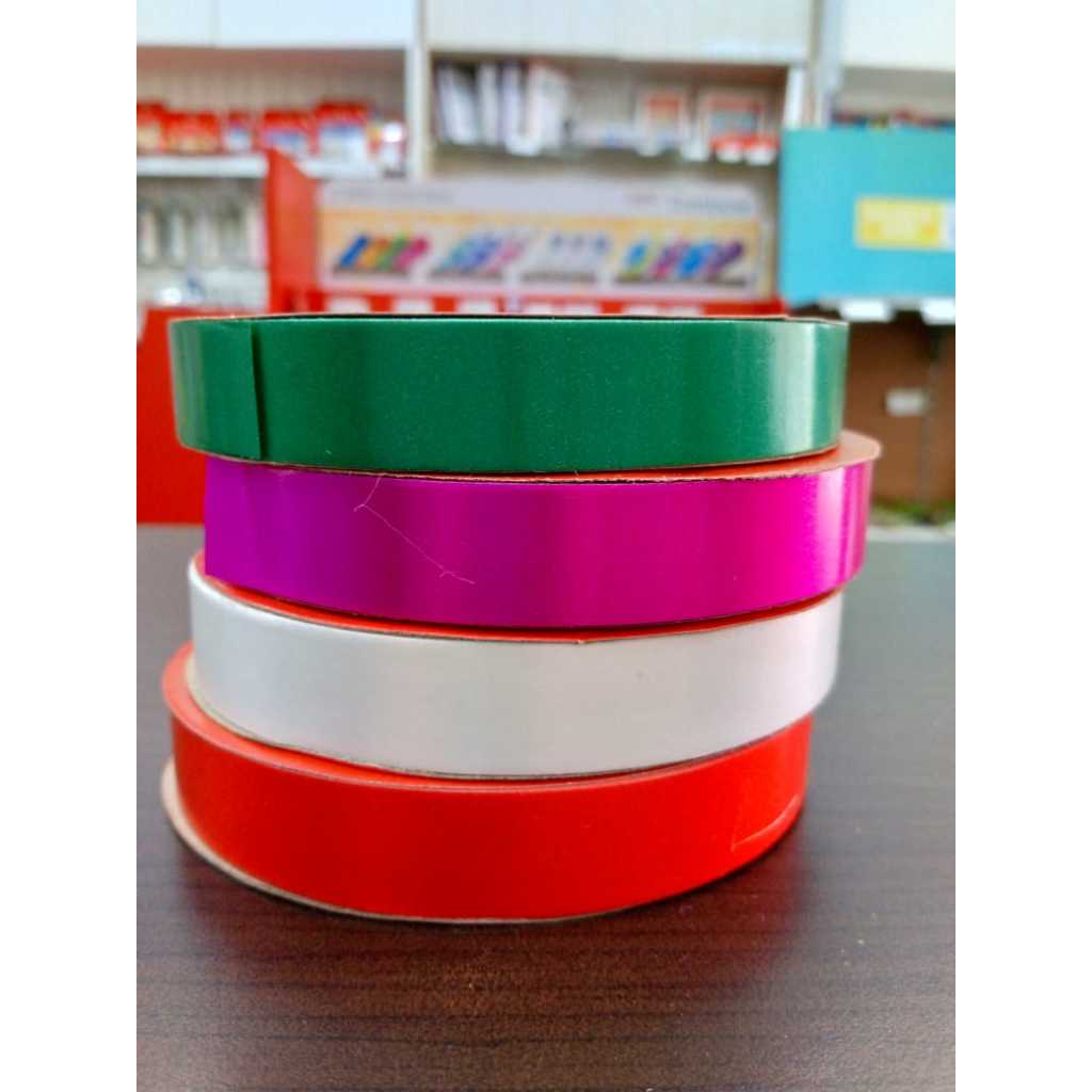 

Pita Jepang Warna/Pita Kertas Kado 2 cm Per Roll.