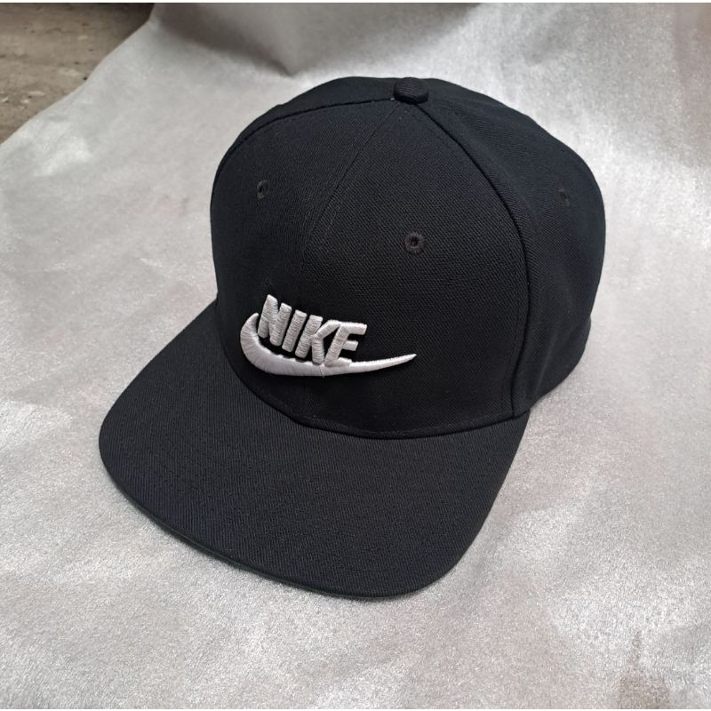 Topi Snapback Nike Original visor bawah hijau second brand