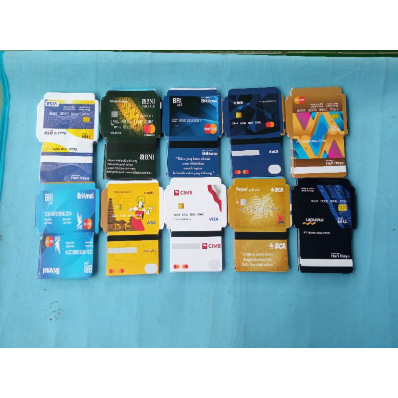 

100 LEMBAR AMPLOP IDHUL FITRI MEDIUM BELUM DILEM