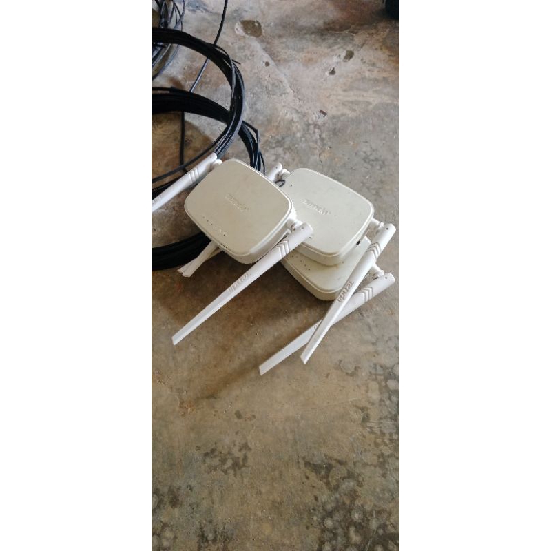 ROUTER TENDA N301