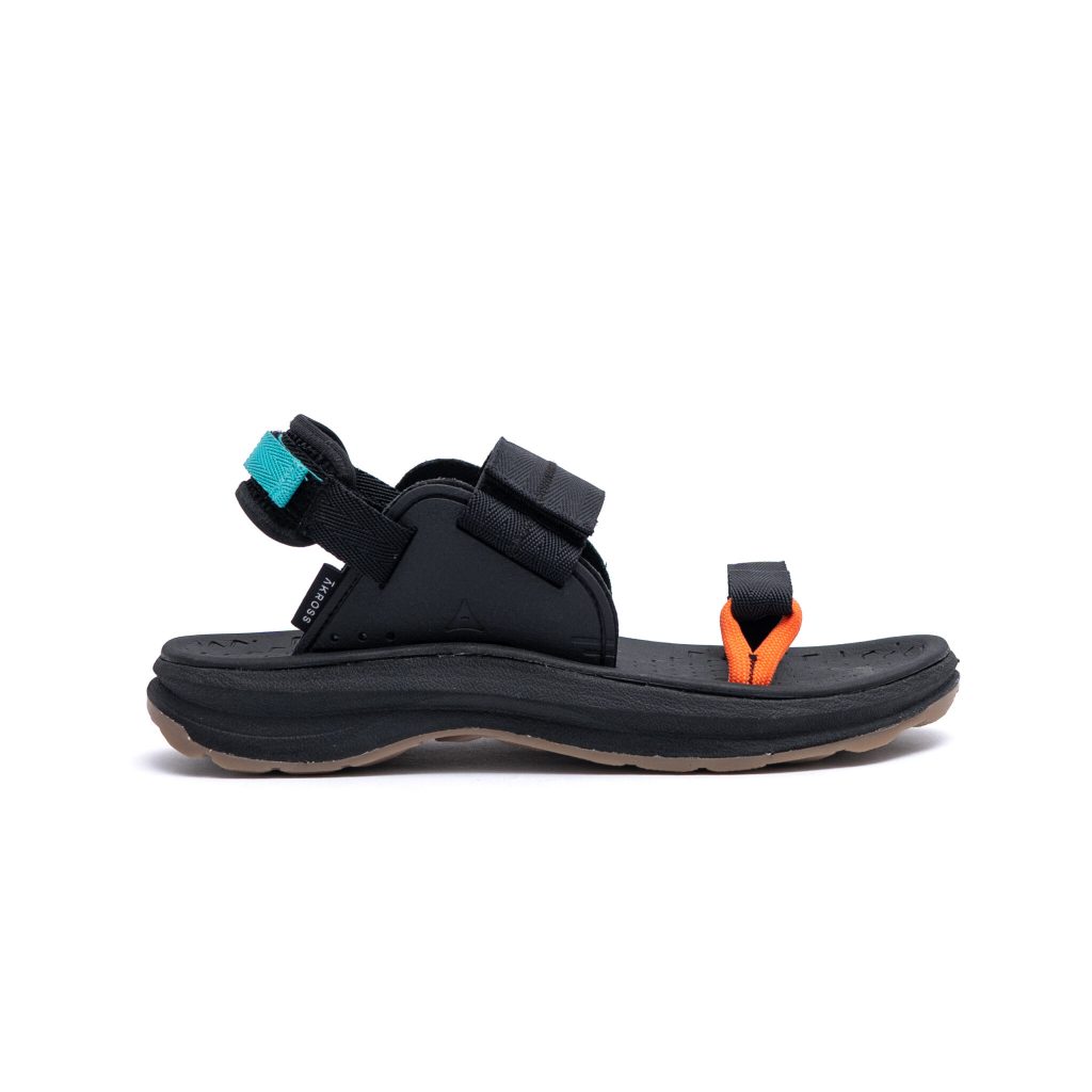 Akross World AX-02 Deserted Motel