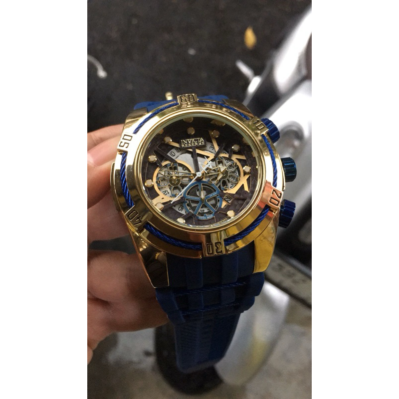 Jam tangan Japan Quartz INVICTA Reserve Bolt Rubber Chronograph