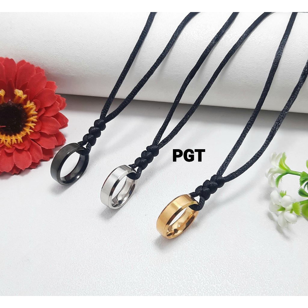 Kalung Tali Satin Liontin Cincin Titanium Kalung Tali Pria Wanita Kalung Keren Kalung Tali Hitam