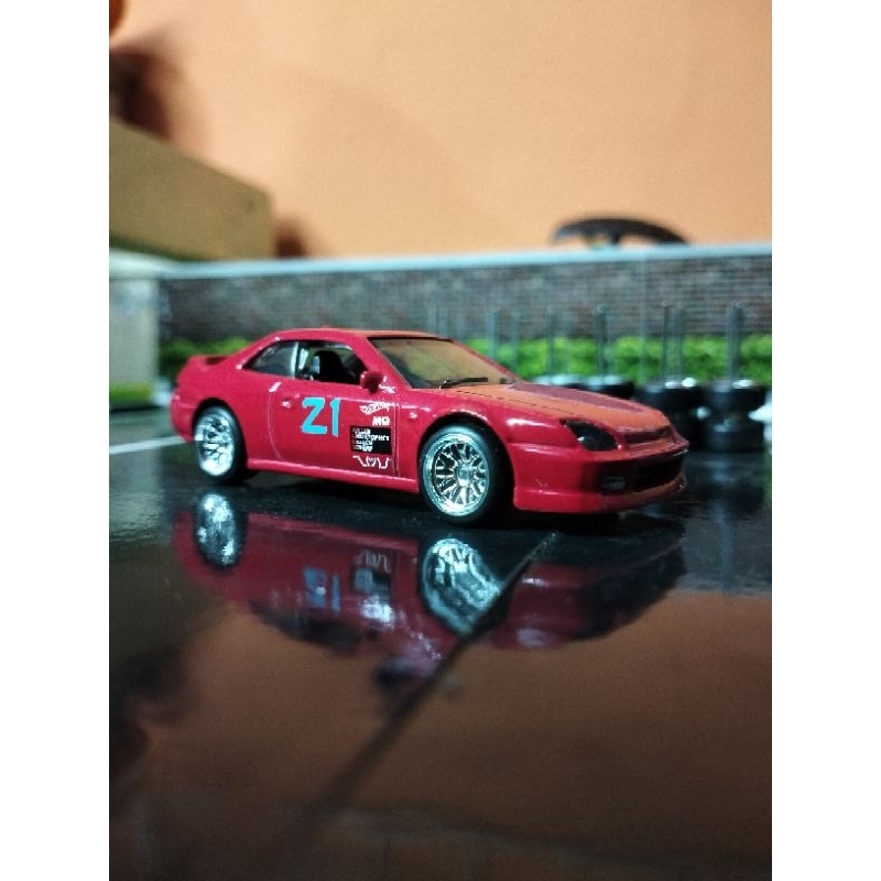 hotwheels custom ban karet.