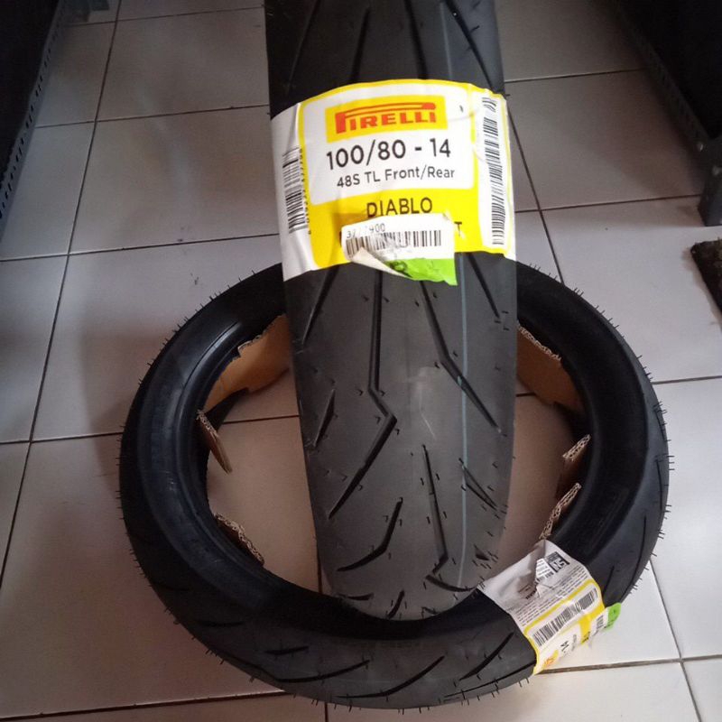 Ban pirelli diablo sport 100/80-14