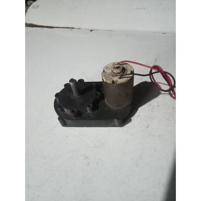 motor gearbox DC 12 - 24v 10 - 20rpm