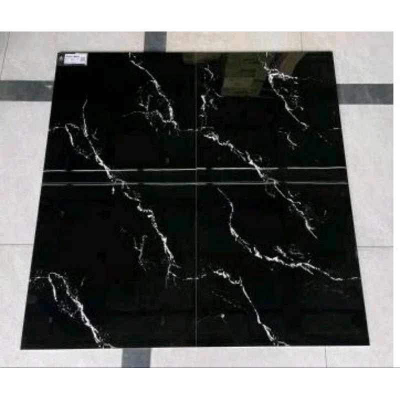granit60x60 hitam motif