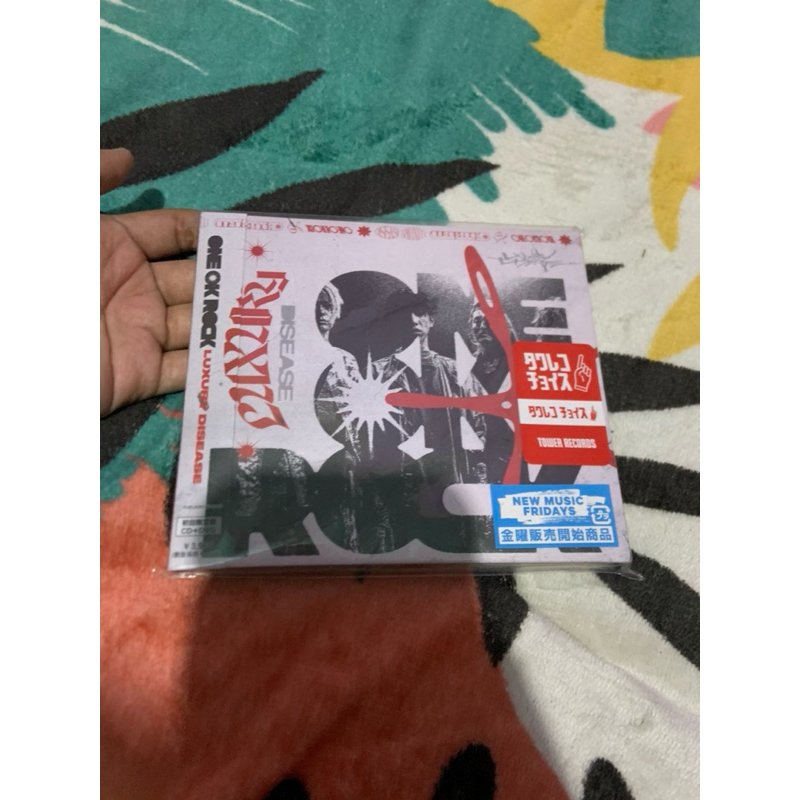 WTS ALBUM ONE OK ROCK LUXURY DISEASE CD+DVD JAPAN