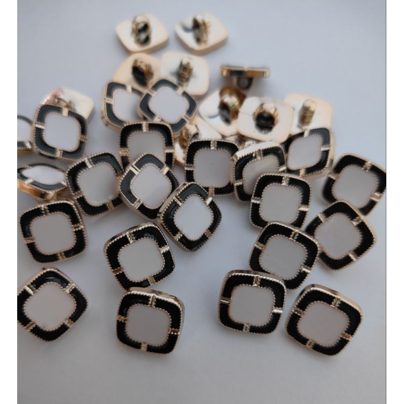 RB Kancing mutiara kotak diameter 15 mm mutiara kotak putih/hitam