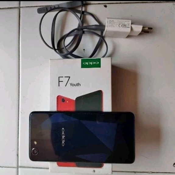 OPPO F7 SECOND