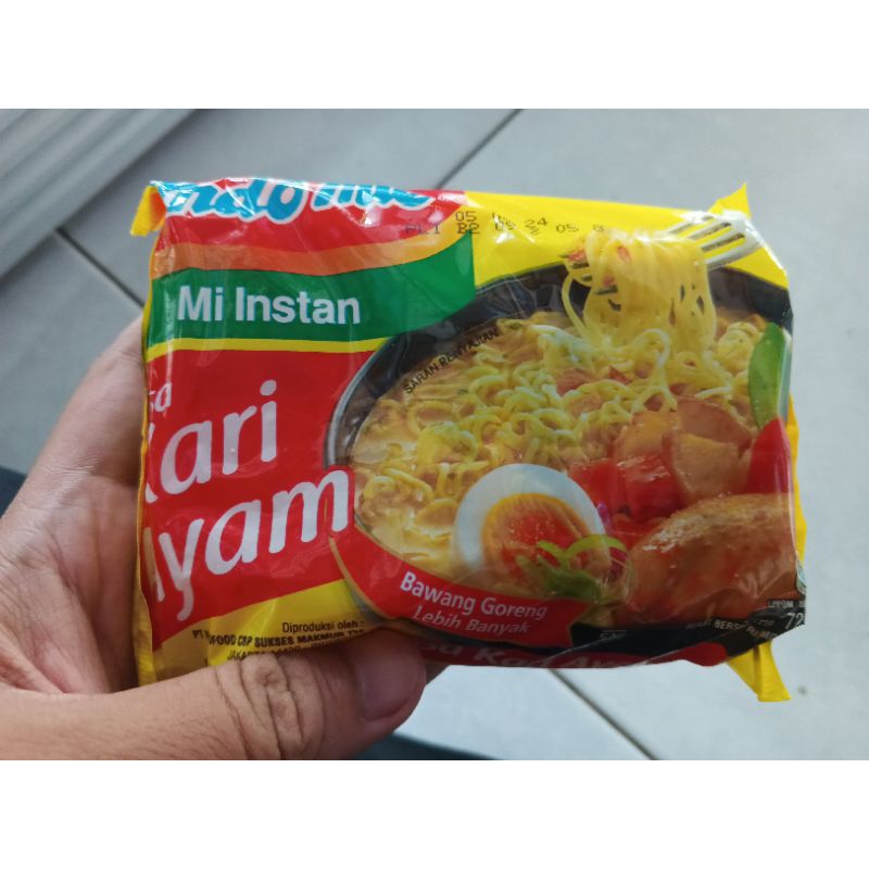 

Mie Indomie kari ayam 72gr