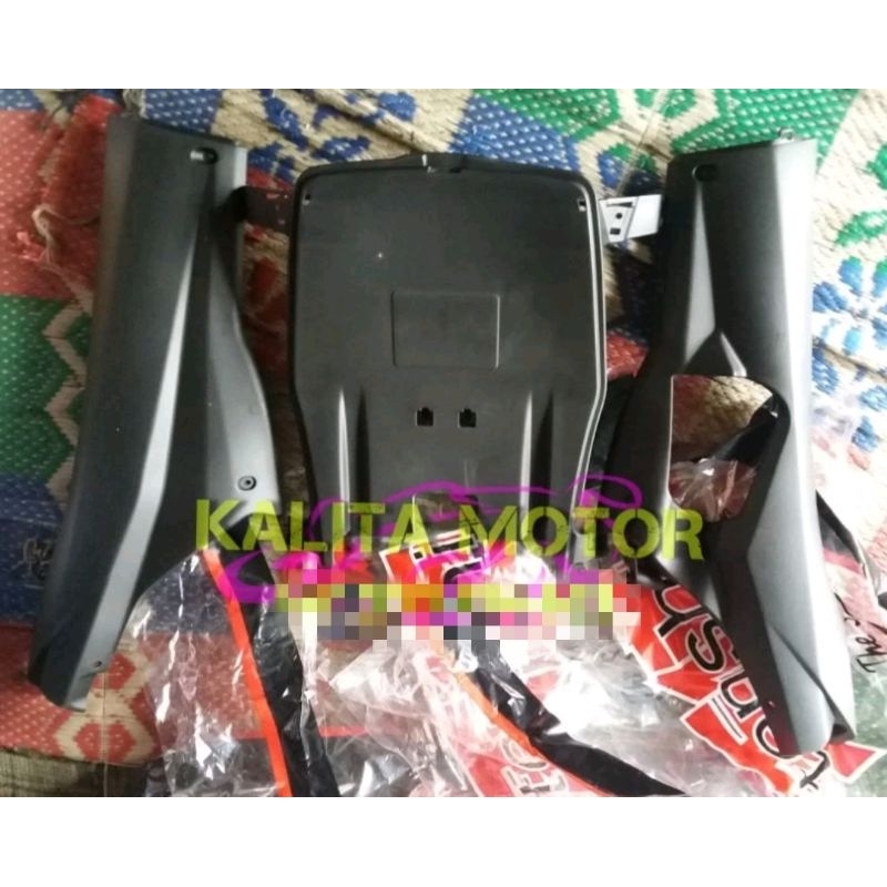 cover step bawah beat fi