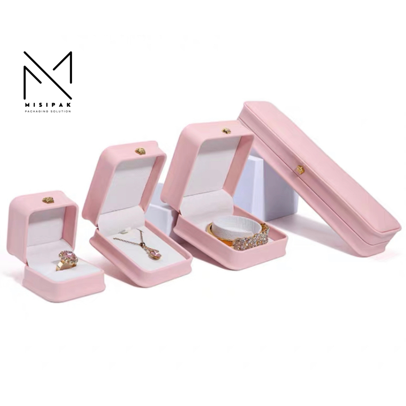 

MISIPAK Kotak Cincin Kulit Leather PU Mahkota Premium Cocok untuk Hadiah / Dijual Kembali