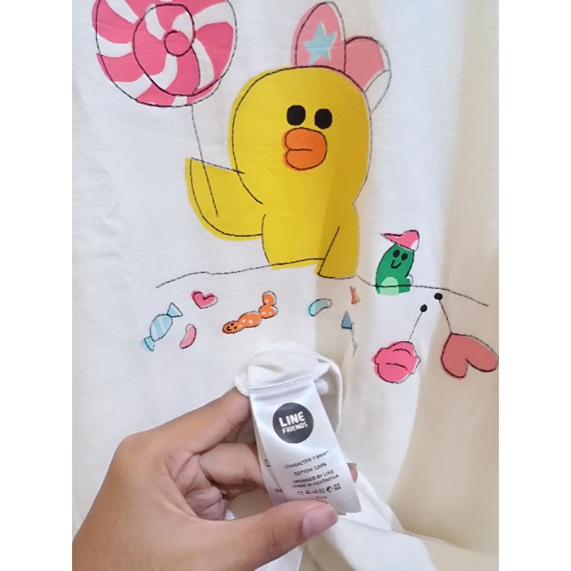 Kaos Yellow Sally Line Friends official tag preloved