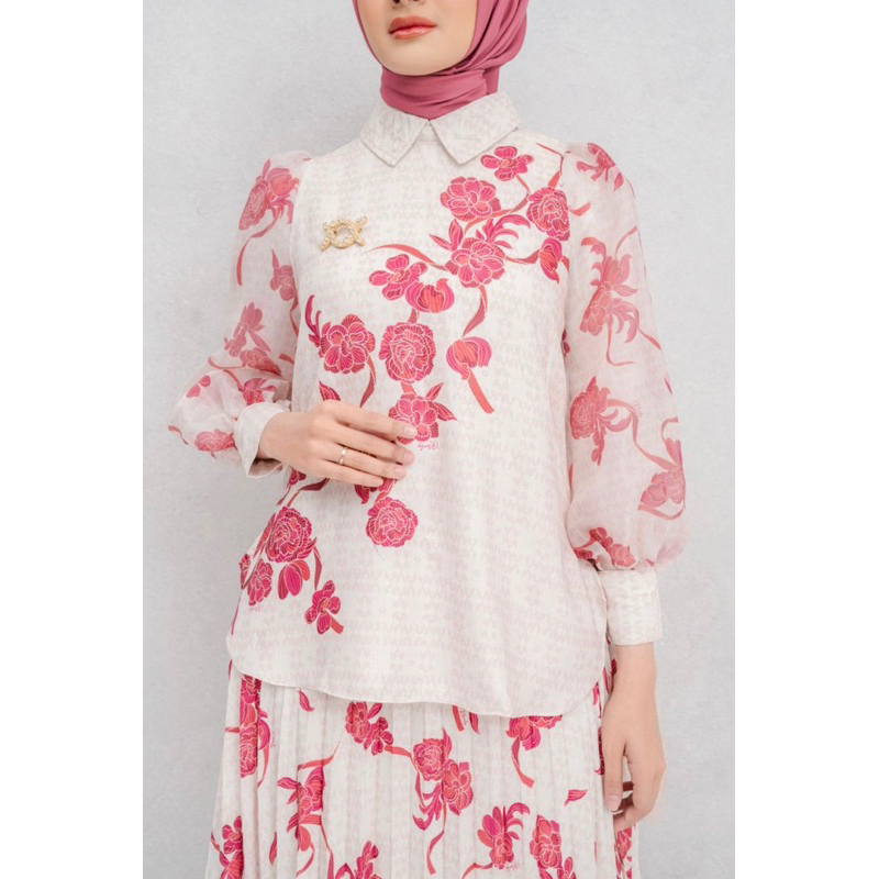 Wearing Klamby Lagosi Magnolia Blouse