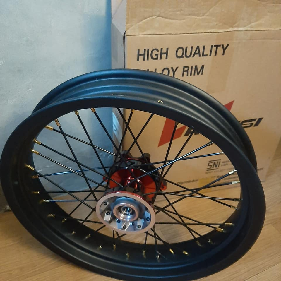 Velg Supermoto CRF150L Sprint XD 300.350 17 36H
