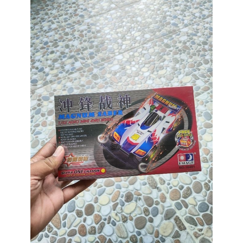 Tamiya rakitan magnum saber