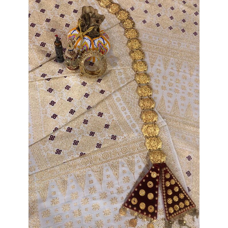 Songket Tujuh Saudara Palembang Warna Dasar Putih