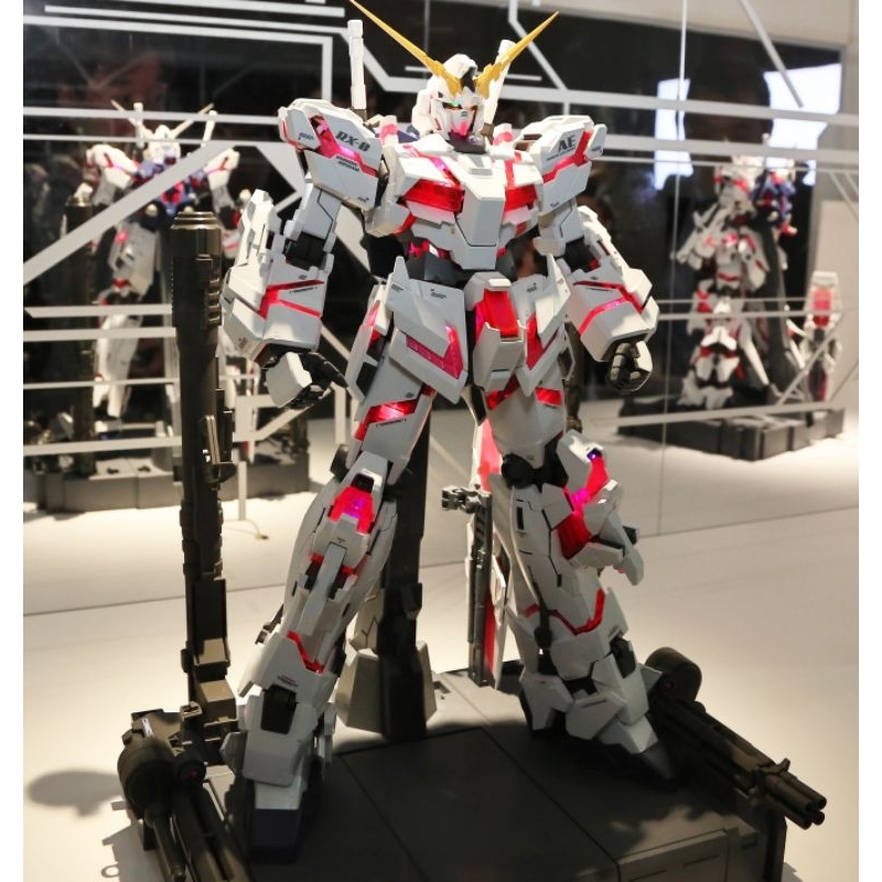 PG 1/60 Unicorn RX-0 Gundam Daban Model Kit (NEW)