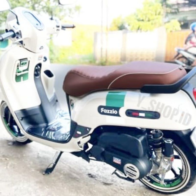 Kulit Jok Custom Modifikasi Yamaha Fazzio Lux Fazzio Neo Model Caferacer Mbatech