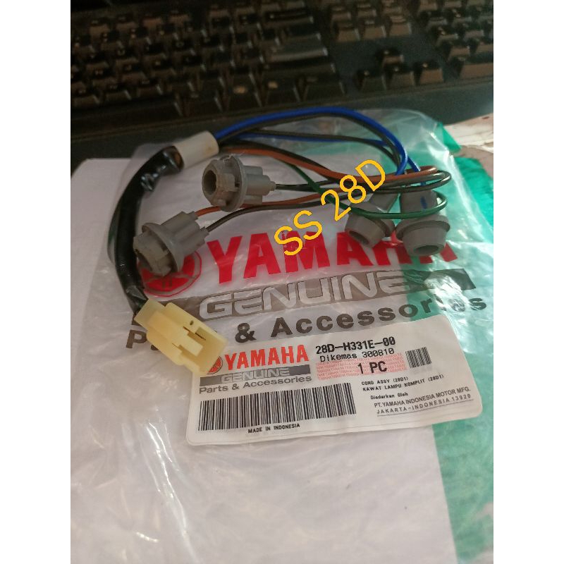 cord winker pitting fiting soket lampu sen senja mio new sporty smile 2010 ori 28d h331e 00
