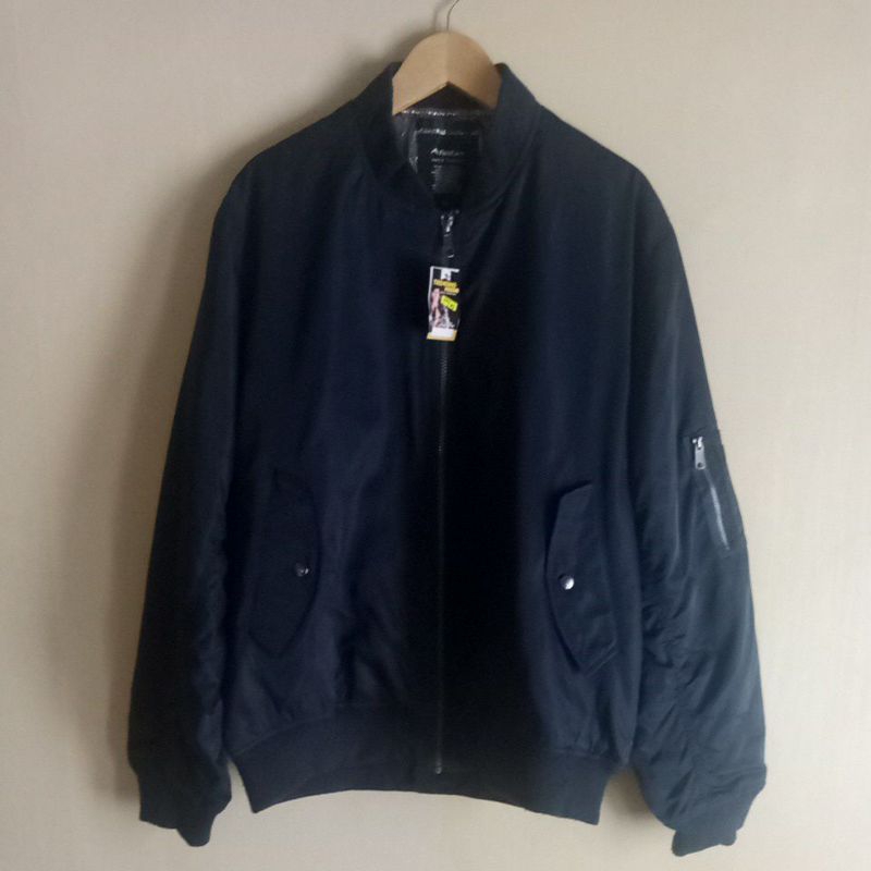 JAKET BOMBER FIELDCORE