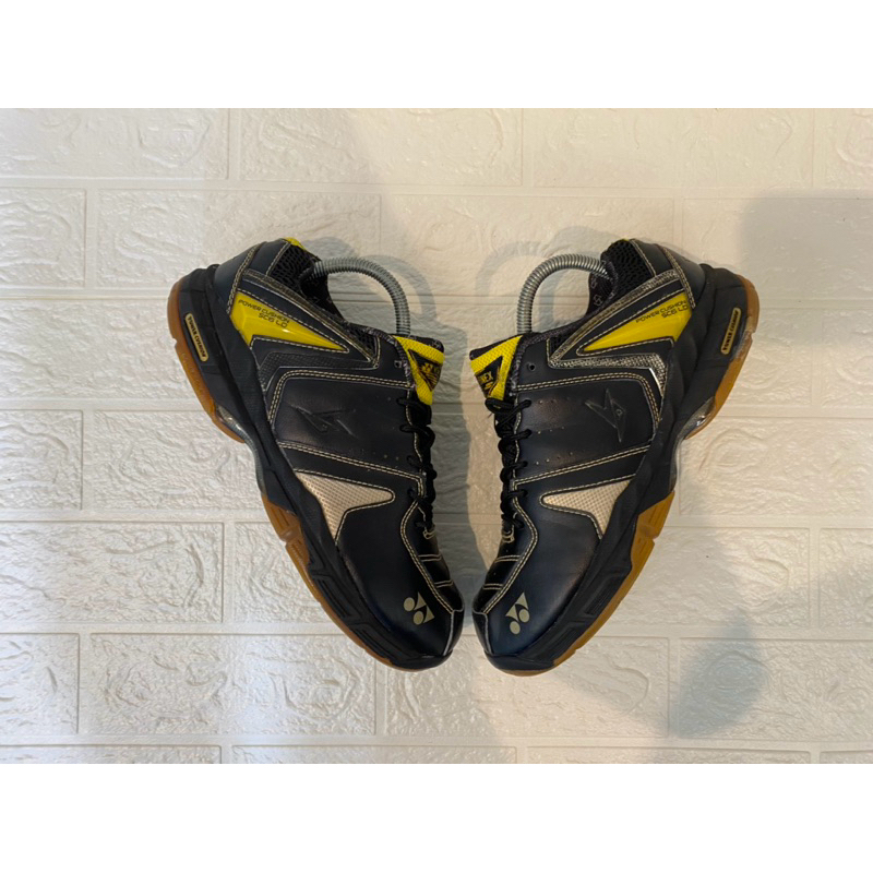 SEPATU BADMINTON YONEX SC6LD