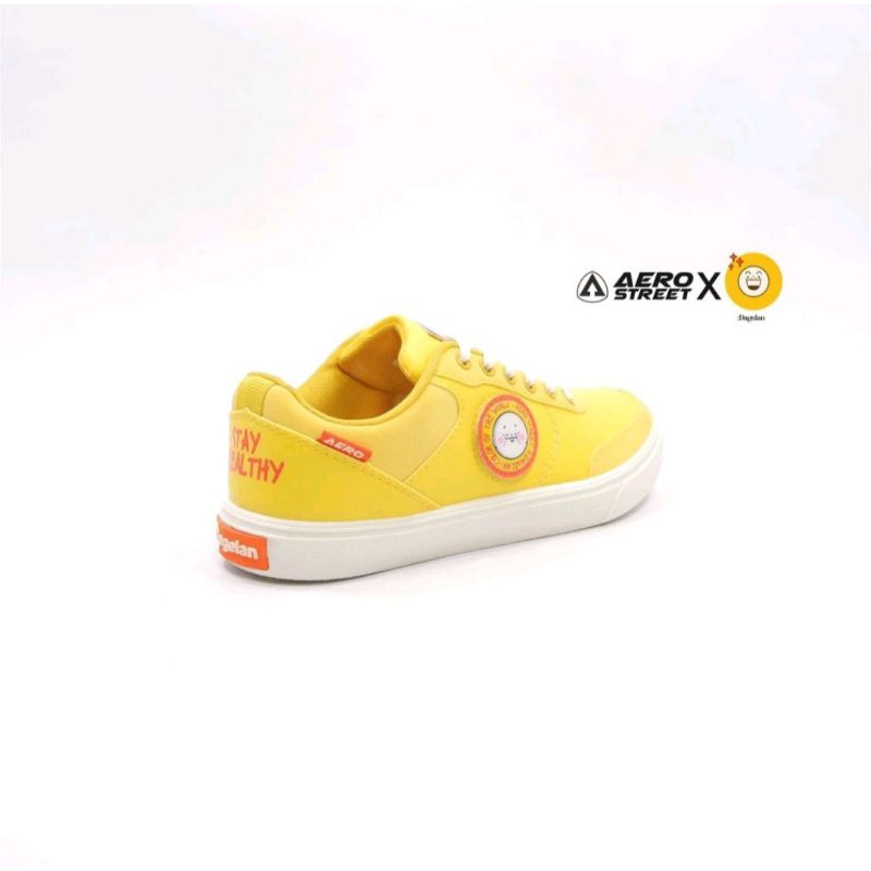 sepatu sneaker aerostreet preloved