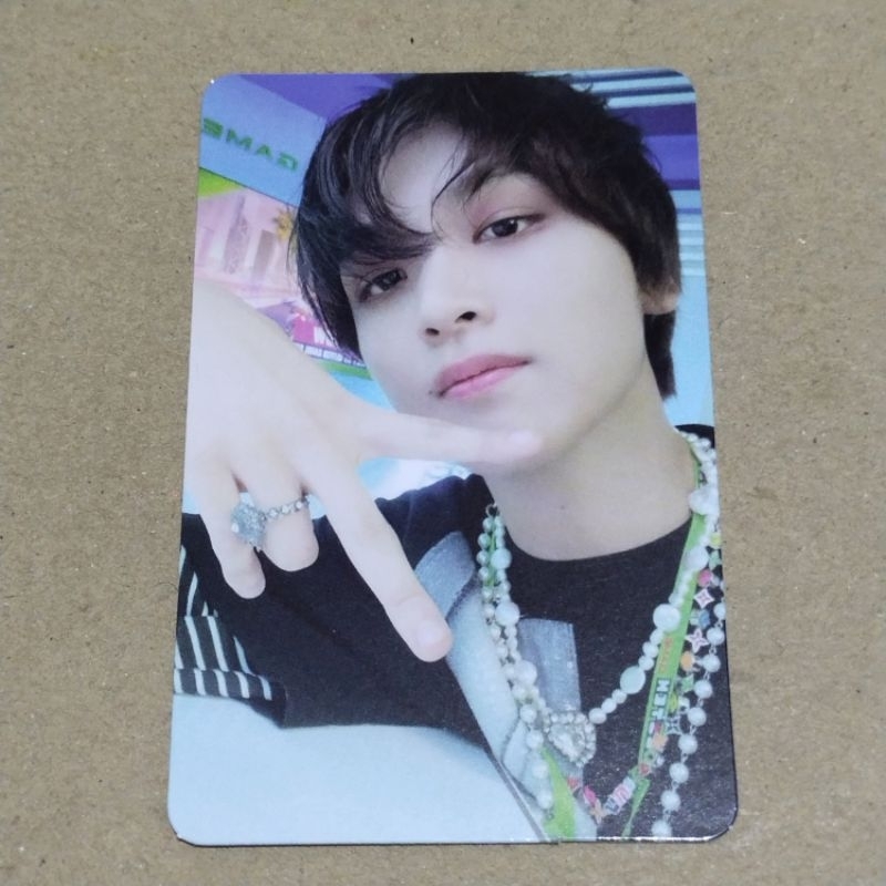 [OFFICIAL] Photocard Haechan Selca Matching Game Card Glitch Mode Merchandise MD NCT DREAM