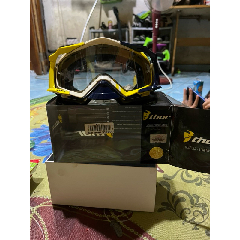 kaca mata cross goggle thor 1020, kaca mata cross glasses scarlet 3050