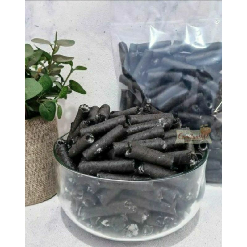 

SNACK CAMILAN WAFER ROLL ASTOR VANILA (BERAT +/- 200 GRAM)