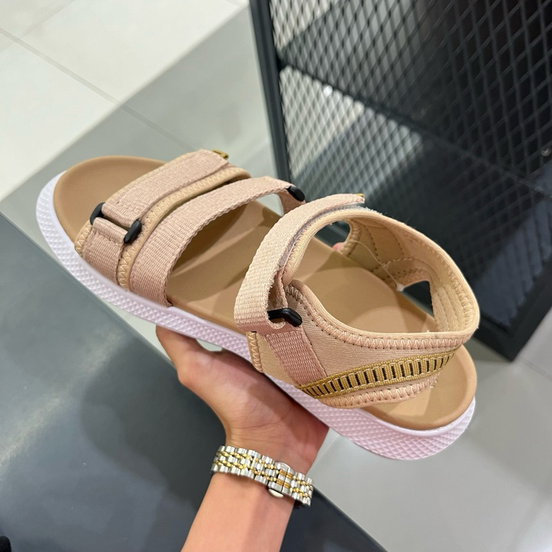 Sandal Nevada gunung wanita ori matahari