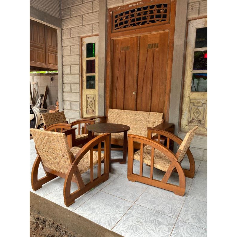 Kursi tamu sedan becak rotan kuno antik kayu jati lawas