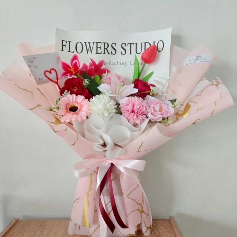 Buket bunga ukuran large aneka warna buket wisuda buket ulang tahun kado free packing kardus