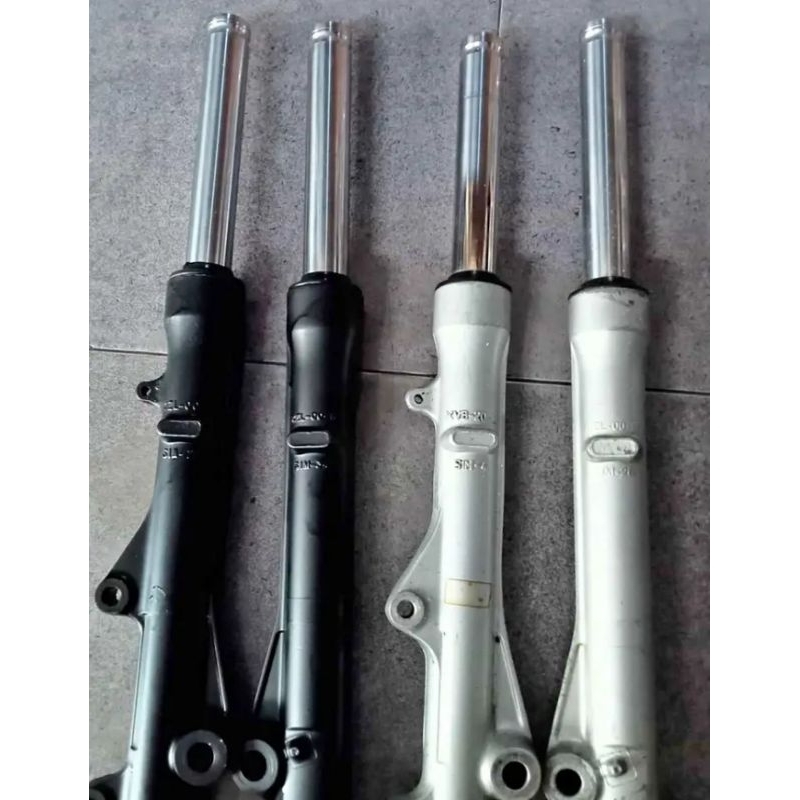 shock shockbreaker depan Honda beat atau Vario Scoopy spacy barang asli original copotan masih layak
