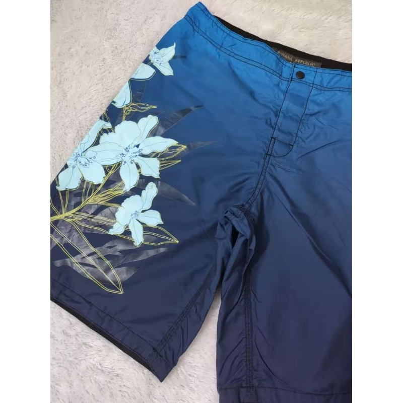 celana surf banana republic