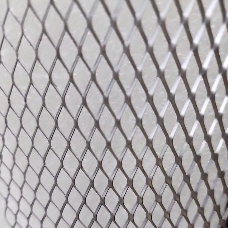 ram kawat wajik box speaker atau filter bumper mobil