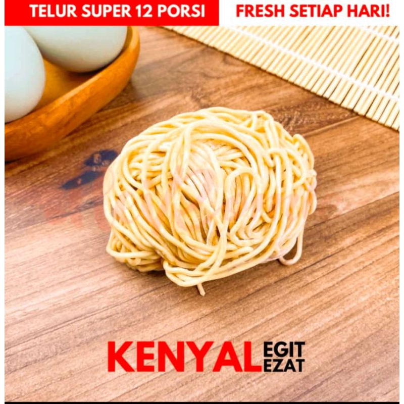 

mie keriting mentah super 1 pack 1.2 kg
