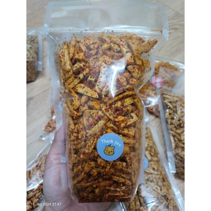 

BASRENG Pedas Daun Jeruk (kriuk dan berbumbu) kemasan 250gr