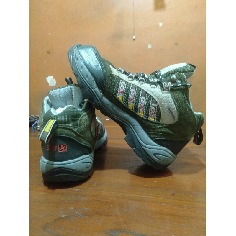 sepatu gunung K-2 size 39 ke 40